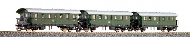 Set of 3 Passenger cars type "Thunderbox"<br /><a href='images/pictures/Tillig/01470.jpg' target='_blank'>Full size image</a>